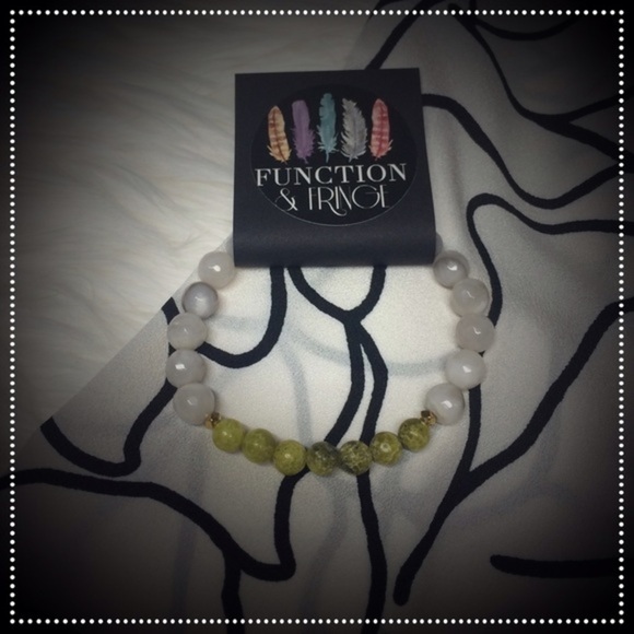 All Natural Semi Precious Stone Bracelet - Picture 3 of 4